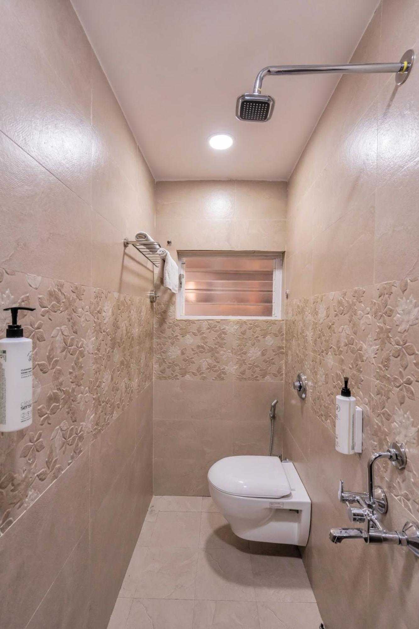 נאגפור Myspace Hotel Shree Vaibhav מראה חיצוני תמונה