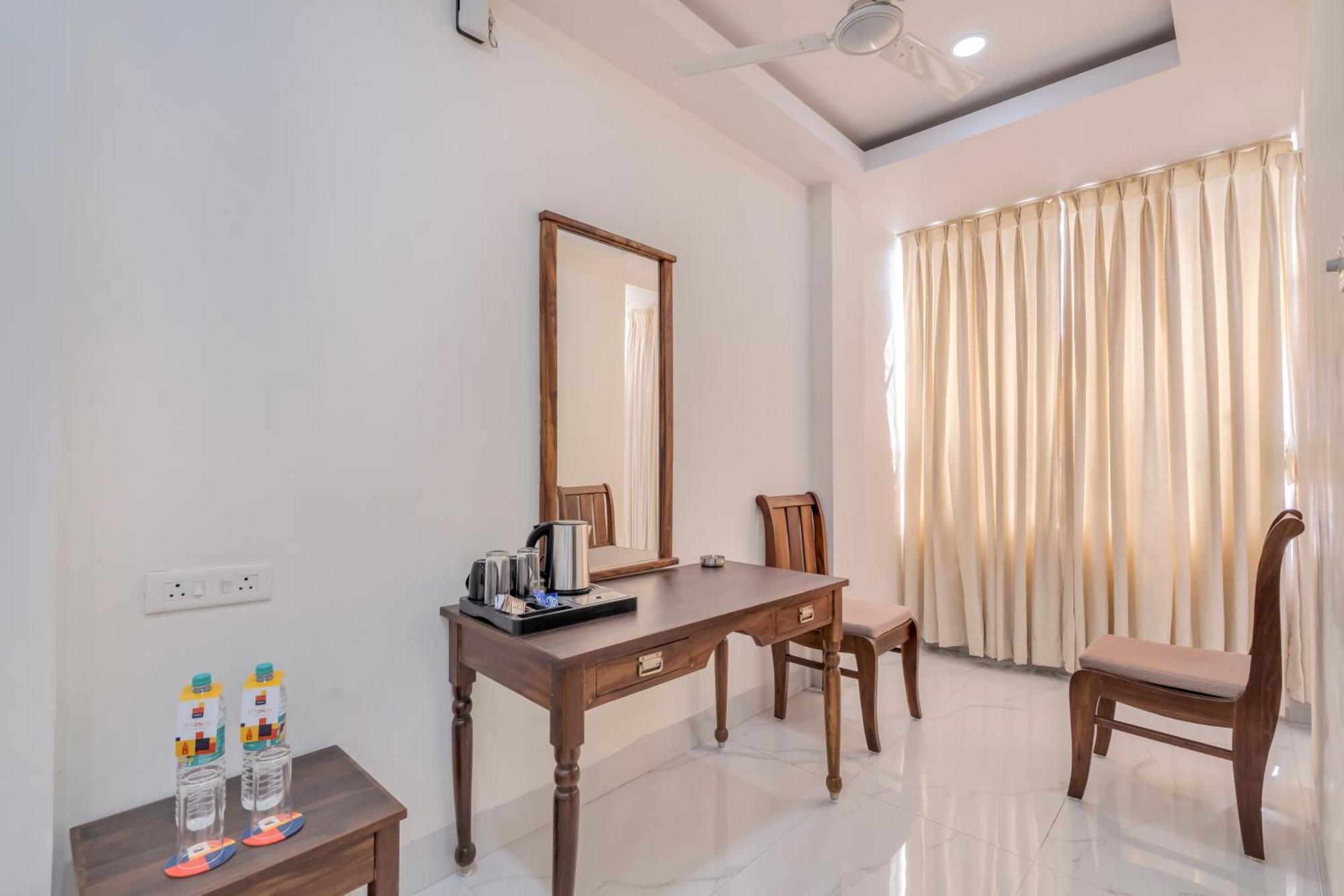 נאגפור Myspace Hotel Shree Vaibhav מראה חיצוני תמונה